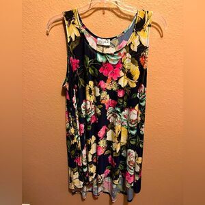 Zig Zag Stripe black floral top